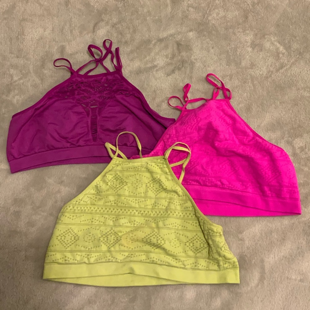 VS pink set of 3 bras. Size large